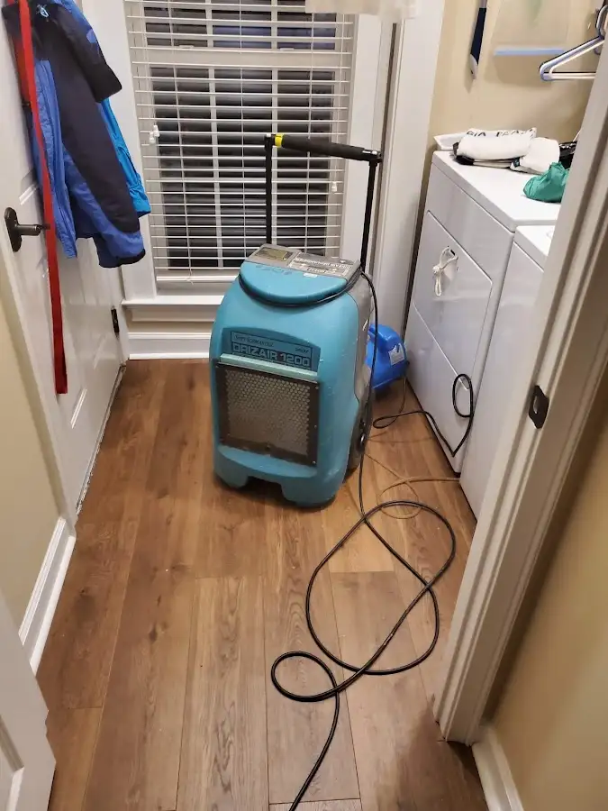 Commercial dehumidifier deployed for Crawl Space Restoration in Bay City